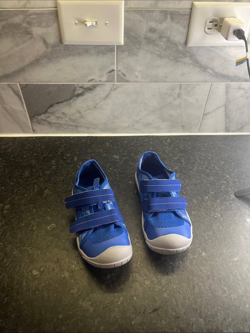Kids Blue KAMIK Velcro Athletic Sneakers